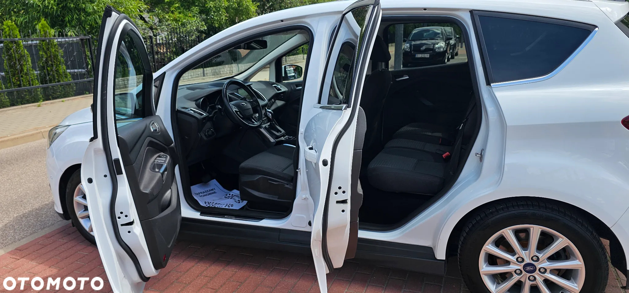 Ford C-MAX 1.5 TDCi Titanium - 15
