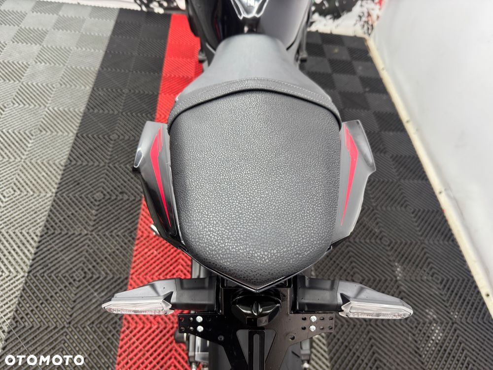 Kawasaki Z 650 - 20