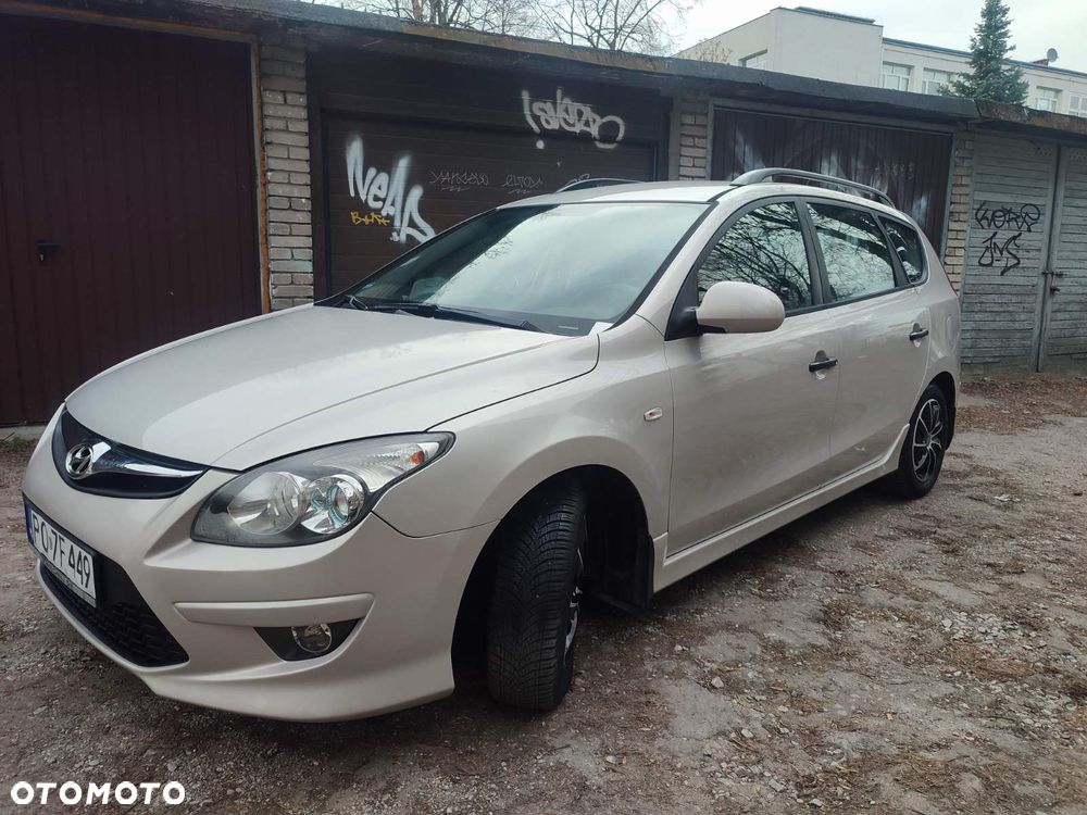 Hyundai i30 1.4 Base + EU5 - 7