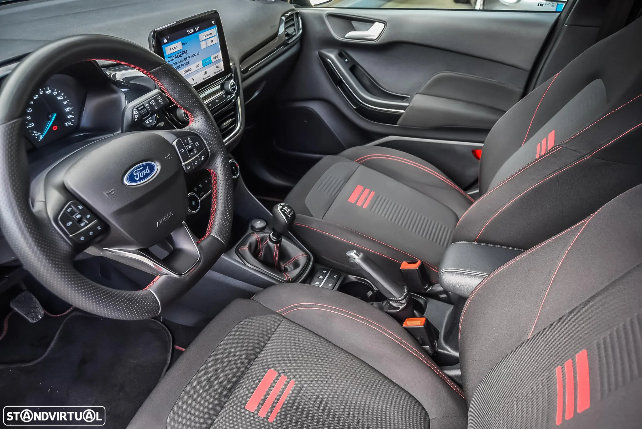 Ford Fiesta 1.0 EcoBoost ST-Line - 12
