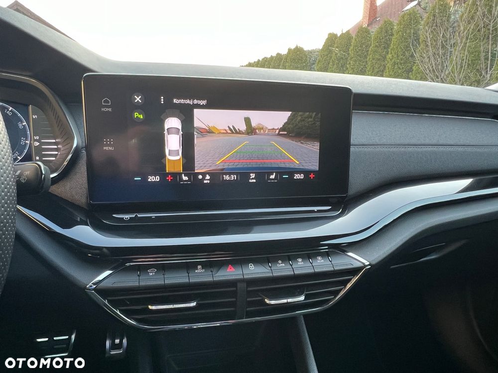 Skoda Octavia 1.5 TSI e-TEC DSG Style - 31