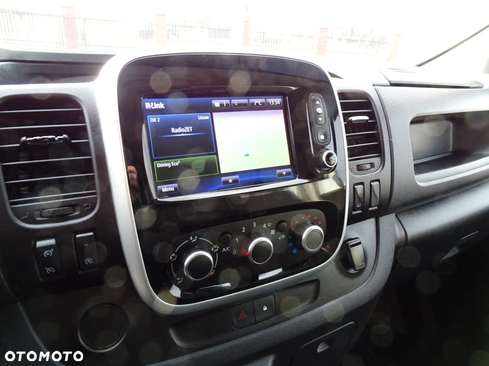 Renault Trafic - 10