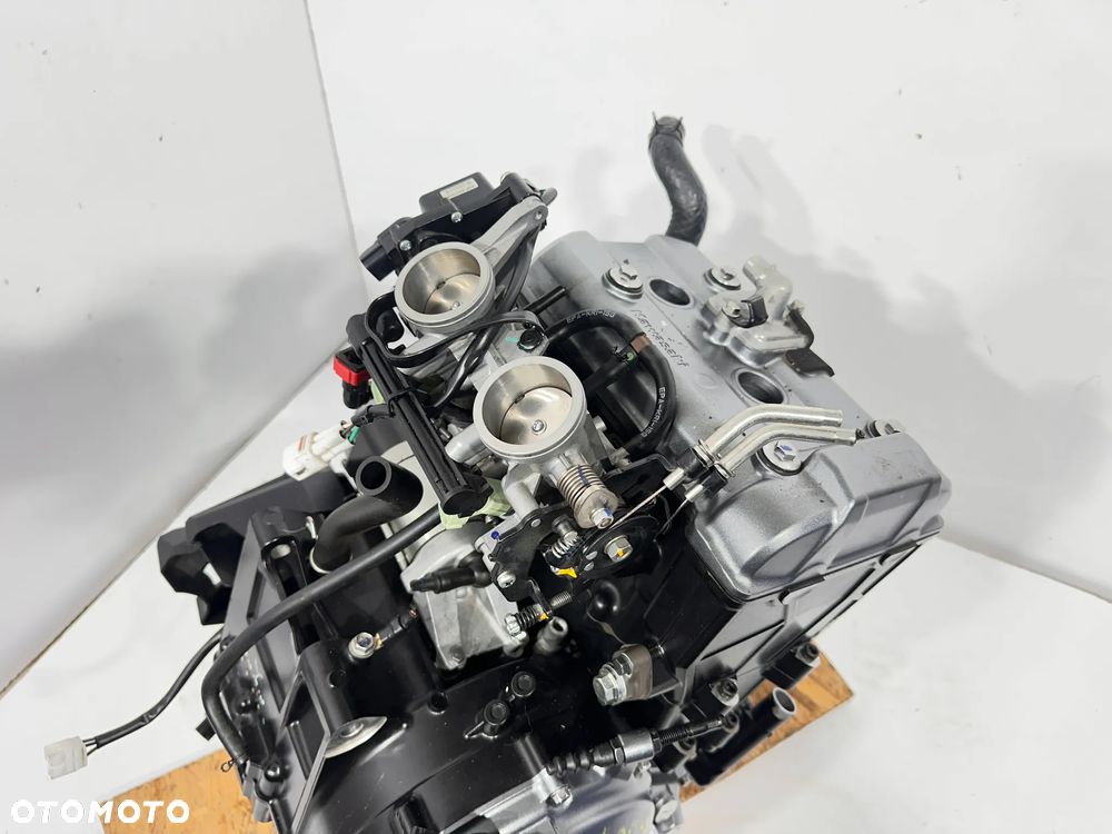 Silnik  Kawasaki Z650   Z 650   16-19R  14Dni GW - 5