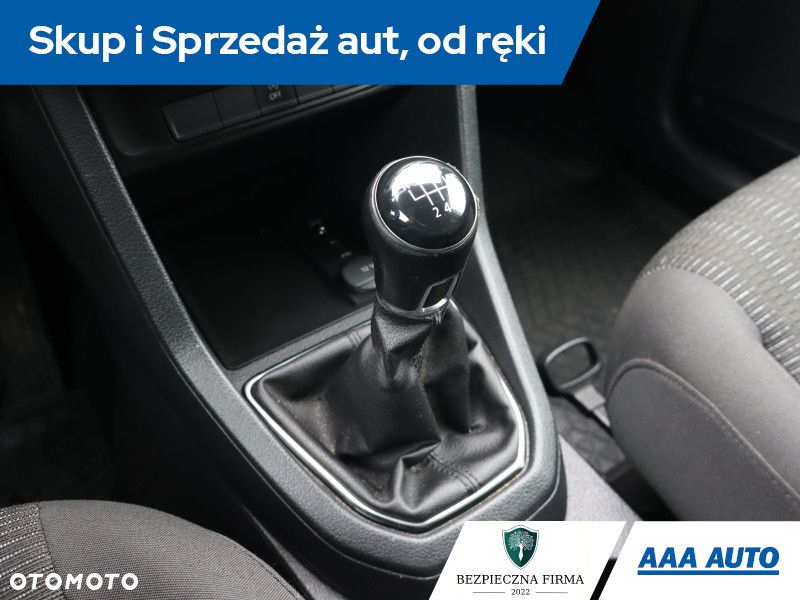 Volkswagen Caddy - 14
