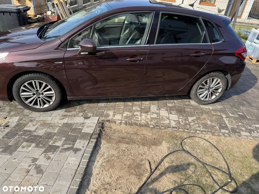 Citroën C4 - 4