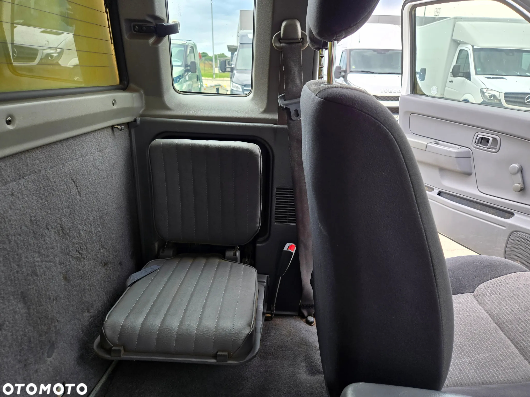 Nissan Pickup 2.5 TDi Base - 16