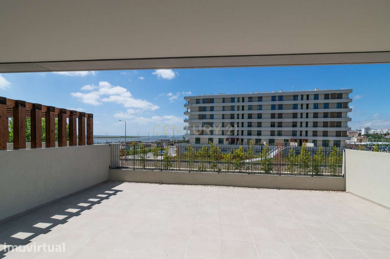 T2 Novo a Estrear com Terraço de 78m² e Vista Rio | Vila Rio | Póvoa d - Grande imagem: 3/60