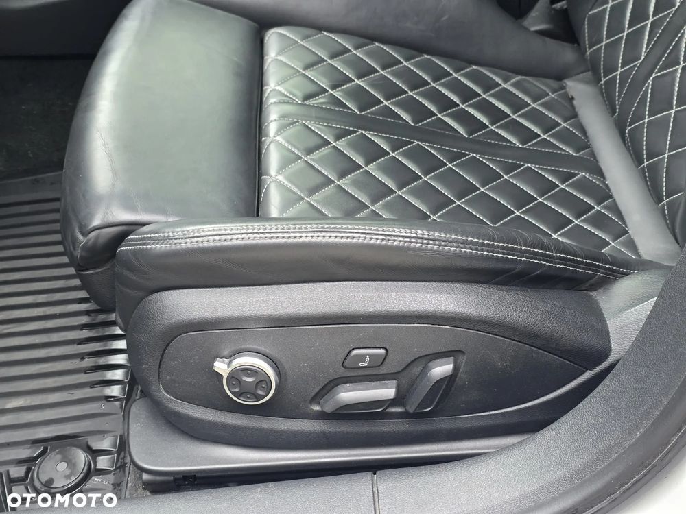 Audi S4 Limousine - 4