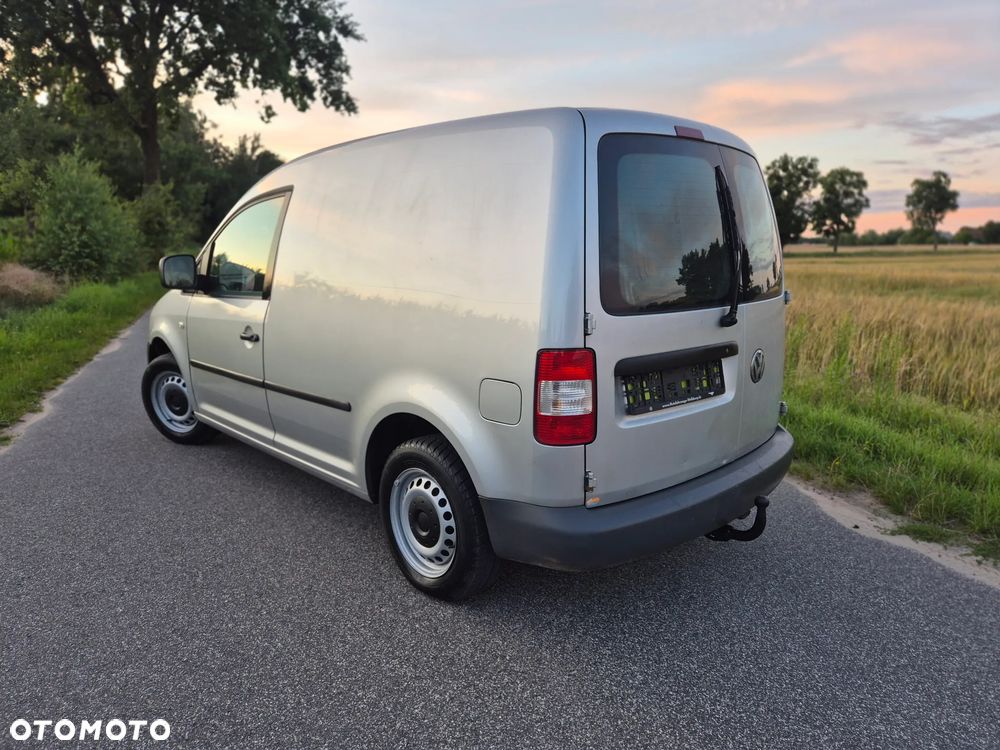 Volkswagen Caddy - 2