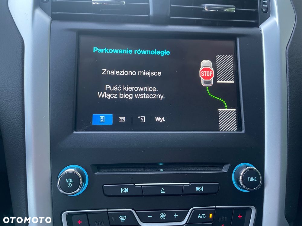 Ford Mondeo 1.5 EcoBoost Edition - 24