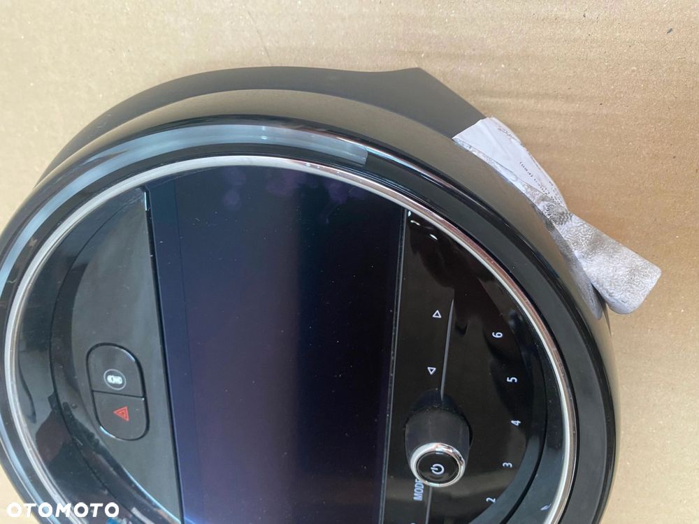 EKRAN MONITOR WYŚWIETLACZ RADIA MINI COOPER COUNTRYMAN F60 9824925 8716071 - 5