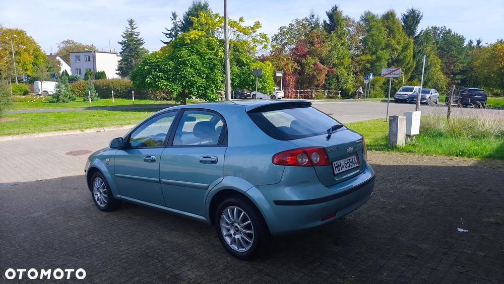 Chevrolet Lacetti 1.8 Platinum - 33