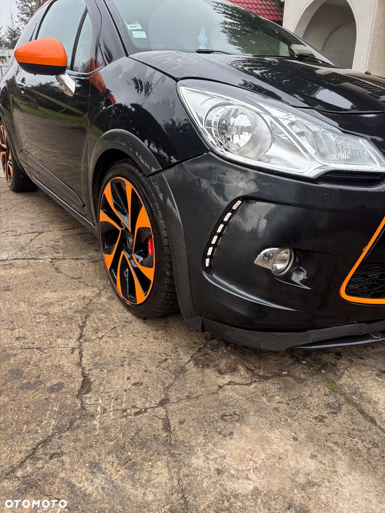 Citroën DS3 1.6 THP Racing - 2
