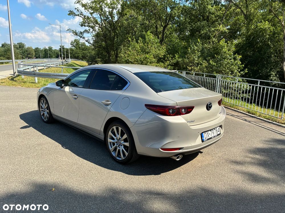 Mazda 3 2.0 mHEV Exclusive-Line - 4