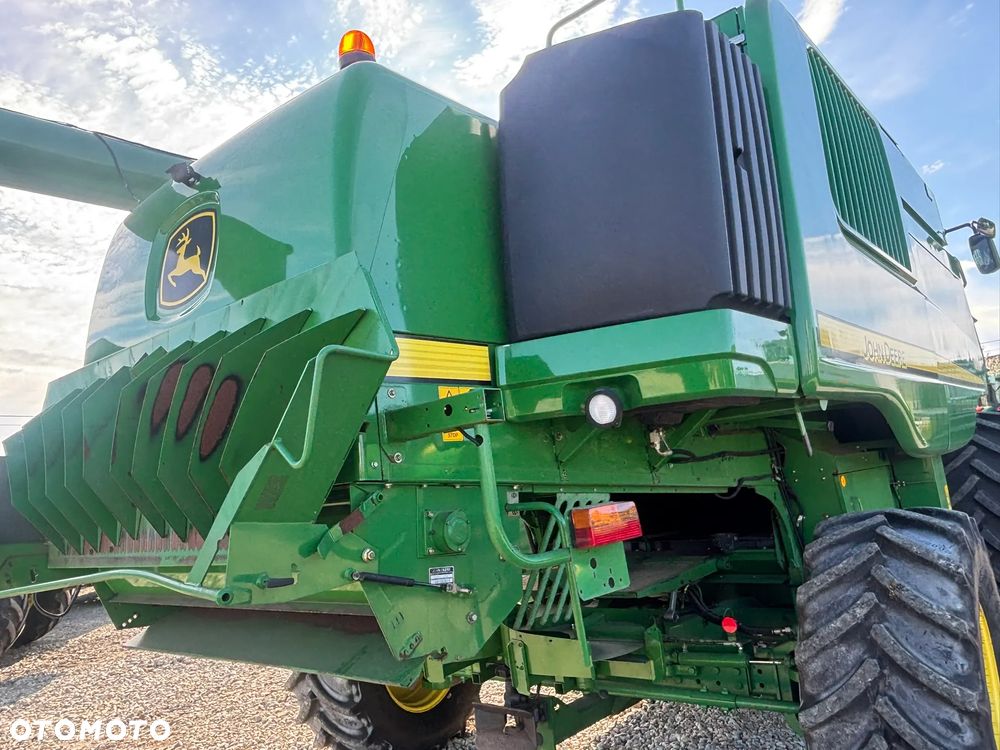 John Deere T660i - 9