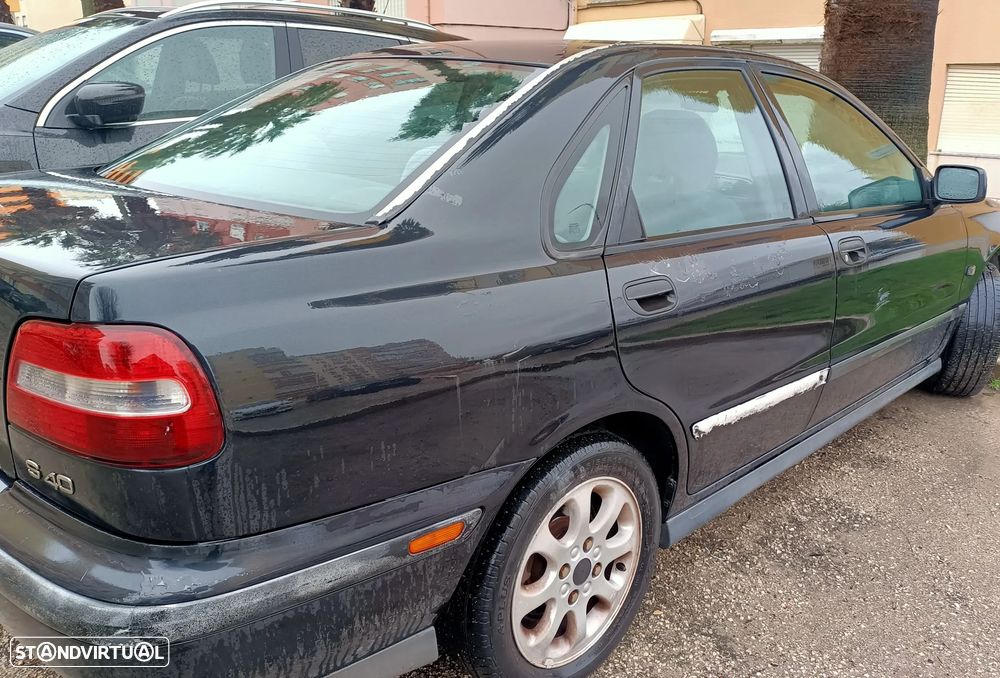 Volvo S40 1.6 - 5