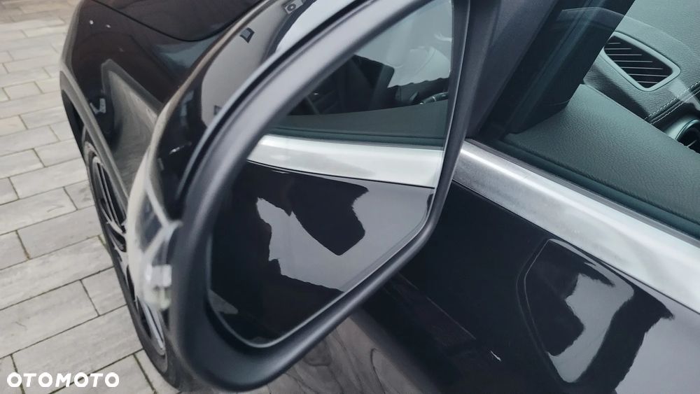 Mercedes-Benz GLC - 27