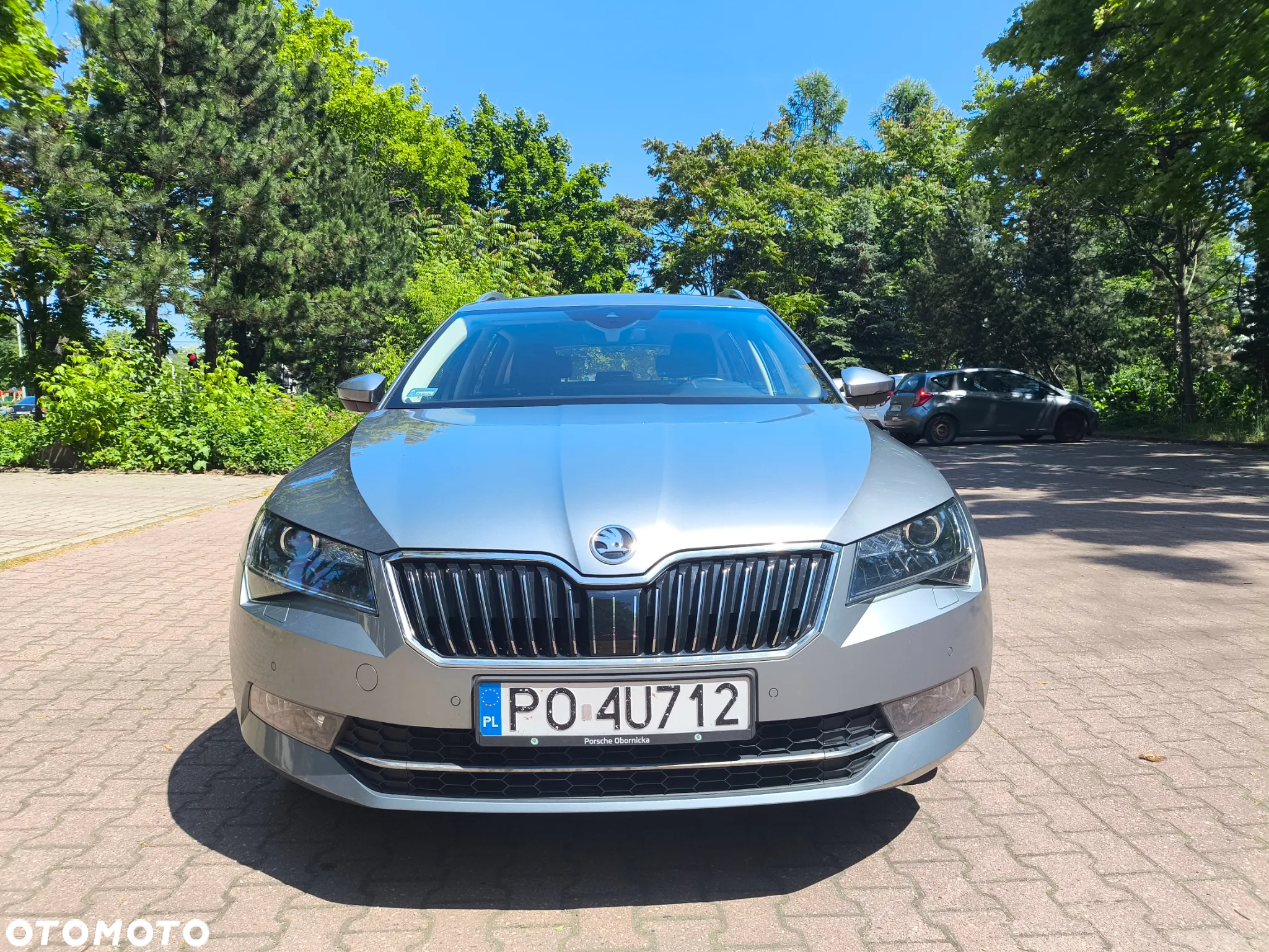 Skoda Superb 2.0 TDI Style - 2