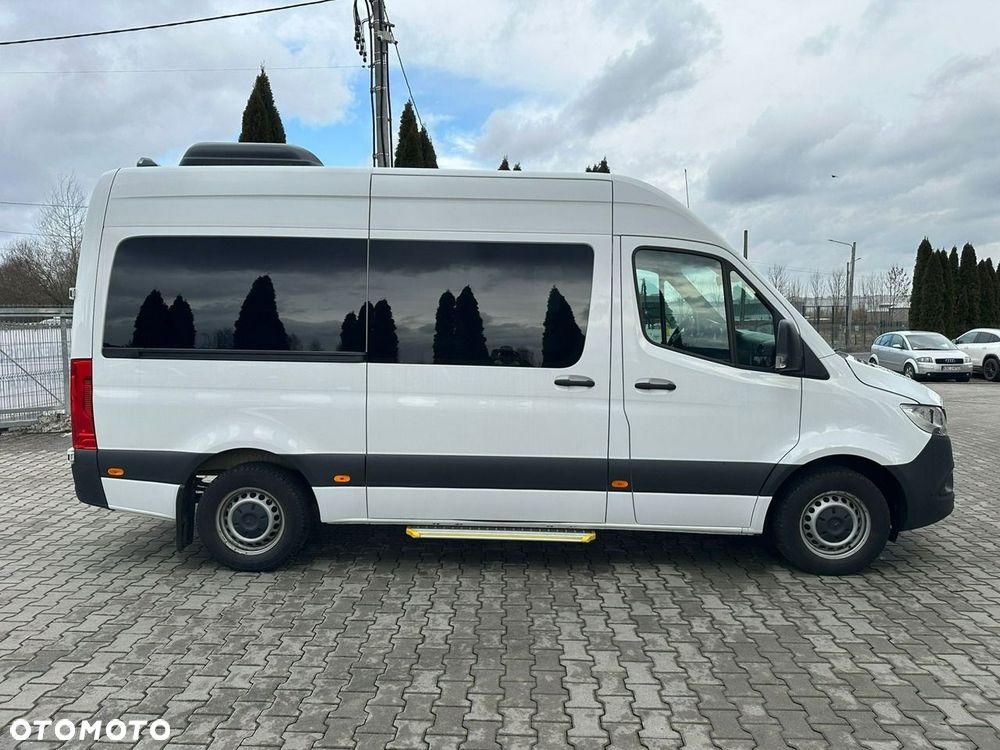 Mercedes-Benz Sprinter - 8
