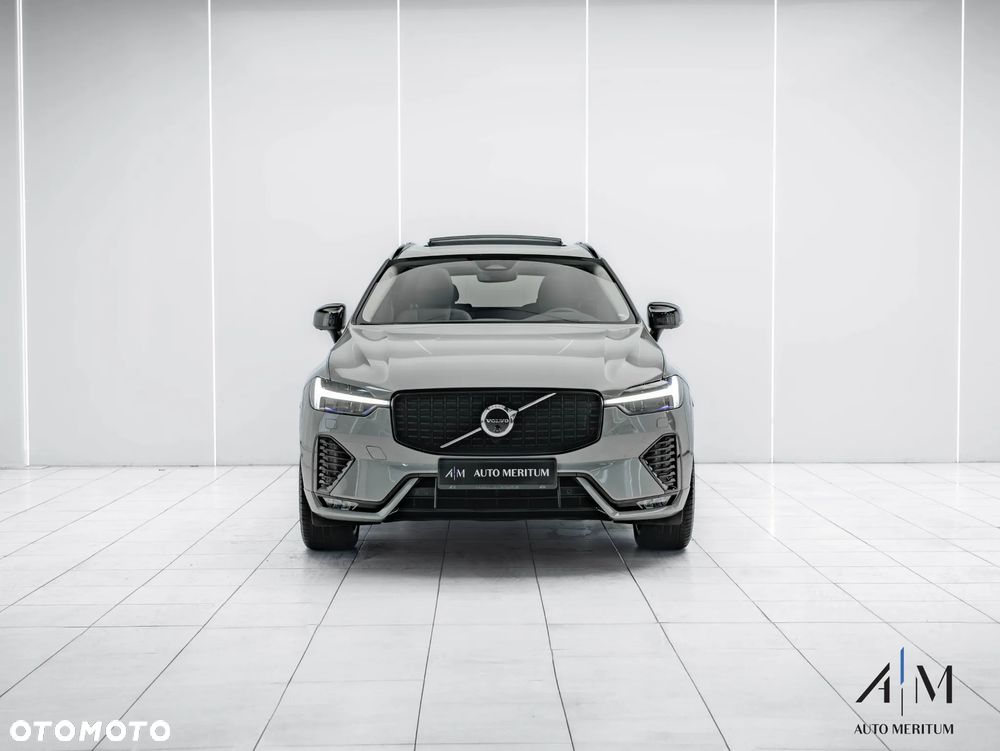 Volvo XC 60 B4 D AWD Ultimate Dark - 6