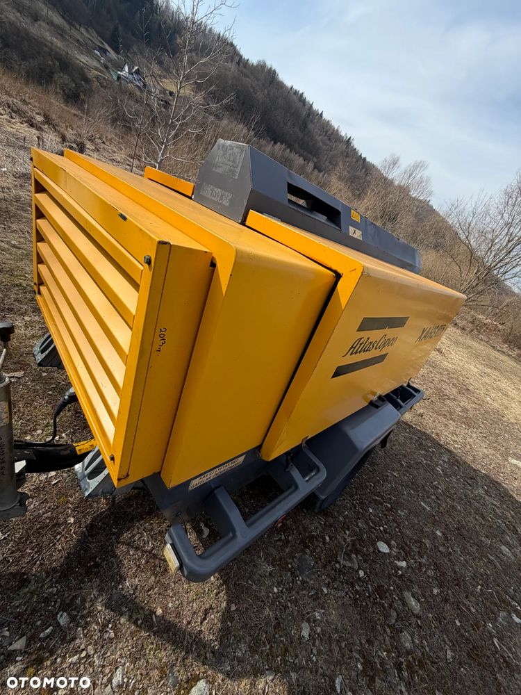 Atlas Copco XAHS 186 Kompresor Śrubowy Sprężarka potężna mocna 11m3. 12 bar regulowanych. Bogata wersja z chłodnicą cyklonową! z Norweskiej Upadłości! Niski Przebieg 1900mtg. 2014rok silnik DEUTZ.150 KM. serwisowany w DEKRA. OKAZJA - 31