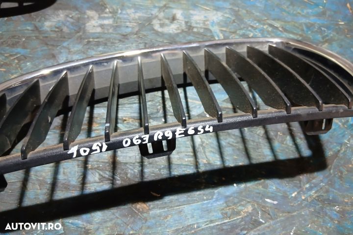 Grila radiator stanga 7120007 224059-10 7120007 224059-10 BMW Seria 3 - 2