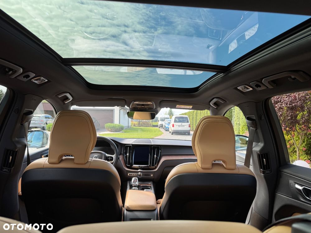 Volvo XC 60 - 28