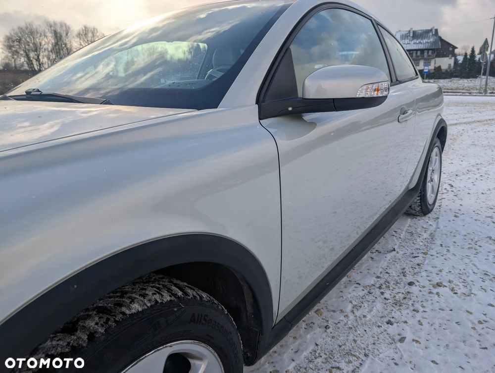 Volvo C30 2.0 Momentum - 24