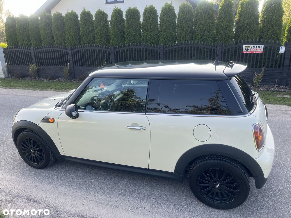 MINI ONE - 2