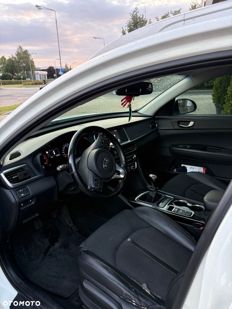 Kia Optima 1.7 CRDI XL - 6
