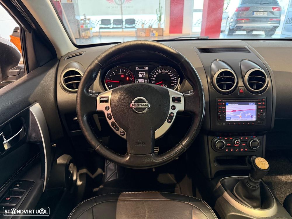 Nissan Qashqai +2 1.5 dCi Tekna Premium 18 - 6