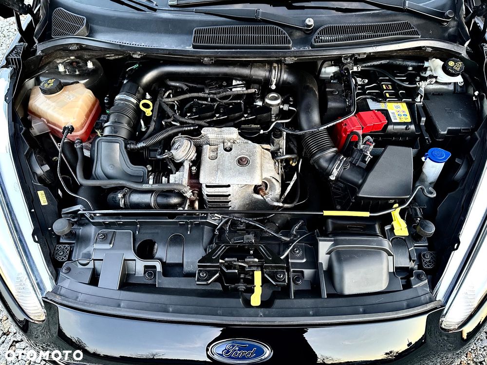 Ford Fiesta 1.0 EcoBoost S&S ST-LINE - 23