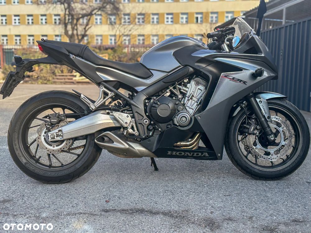 Honda CBR - 5