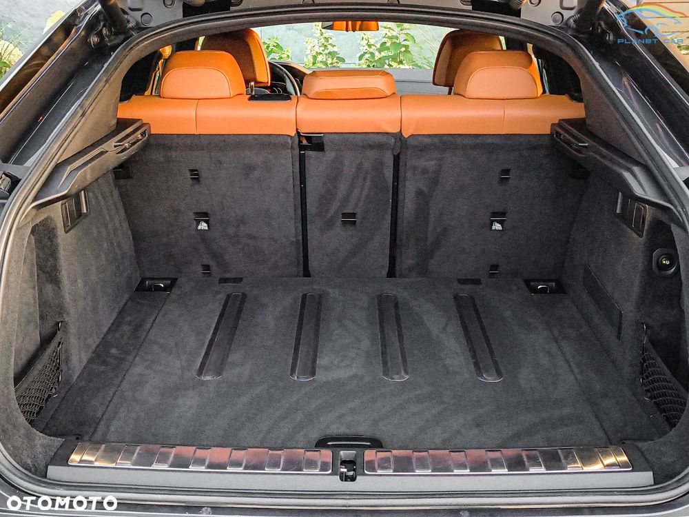 BMW X6 xDrive40d - 12