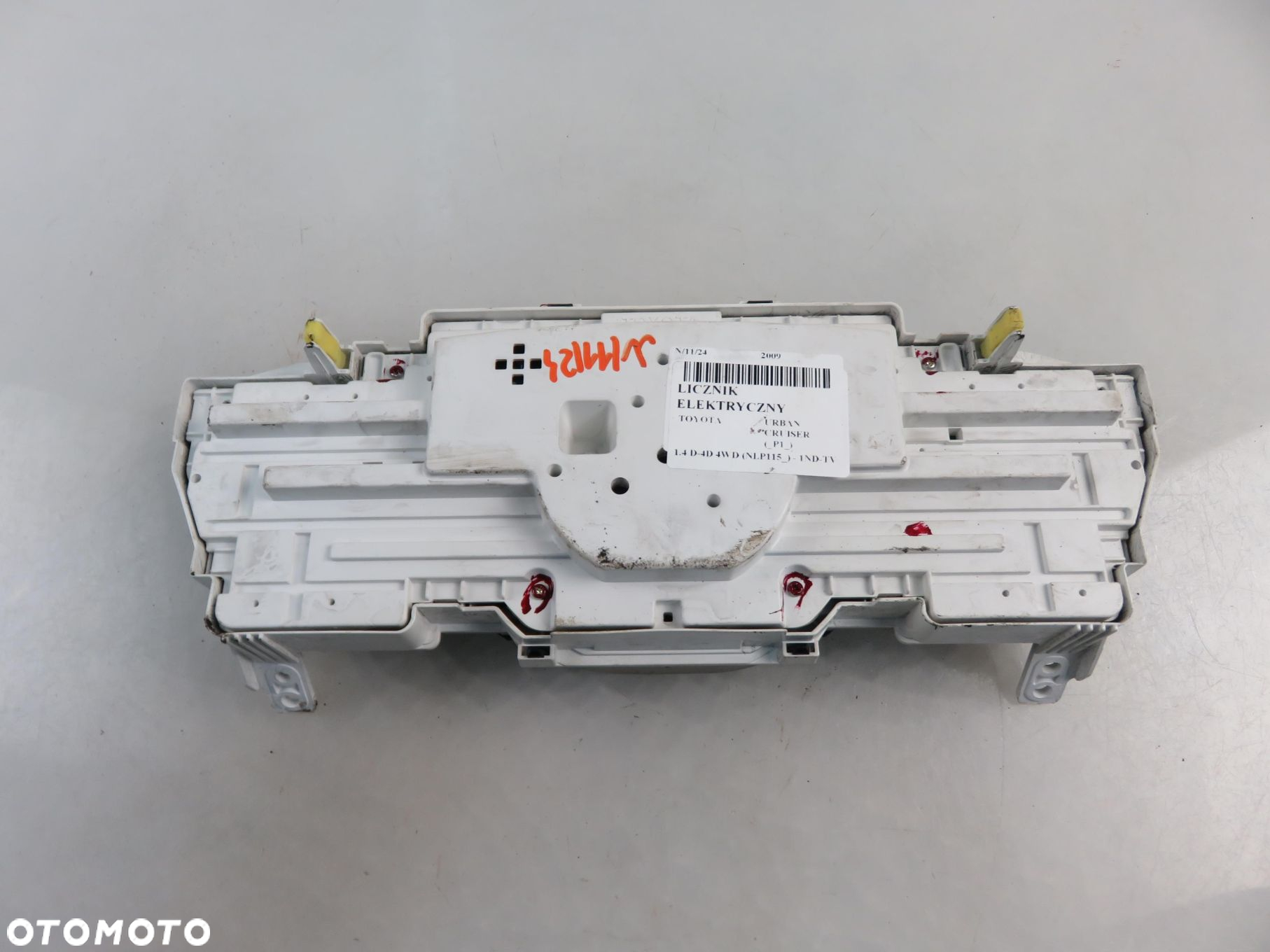 LICZNIK TOYOTA URBAN CRUISER (_P1_) 1.4 D-4D  8380052W50 - 11