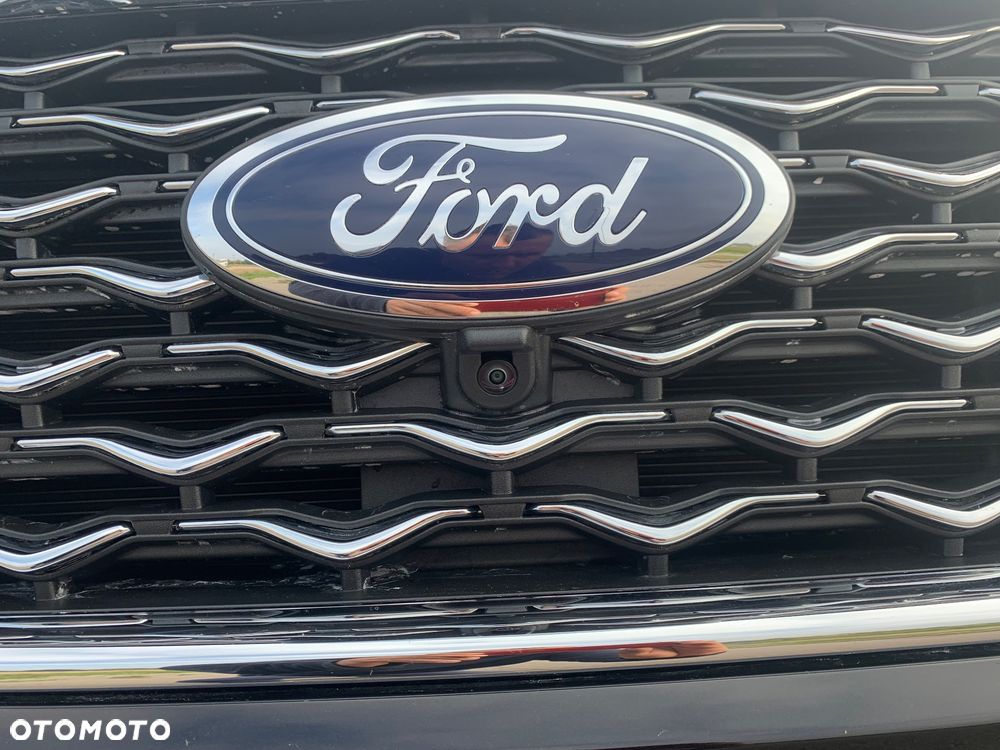 Ford Edge - 5