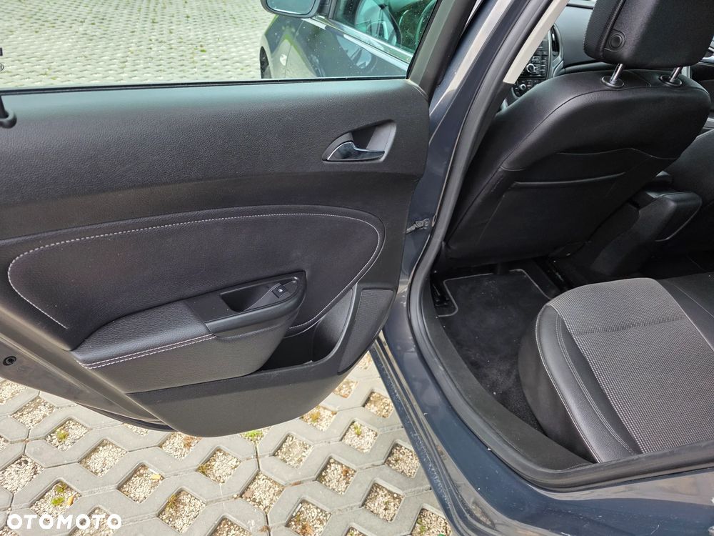 Opel Astra 1.6 NAVI - 17