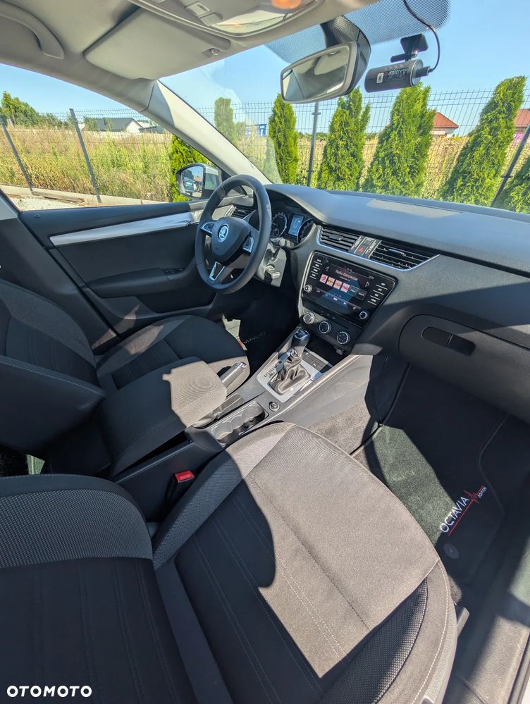 Skoda Octavia 2.0 TDI DSG Style - 15