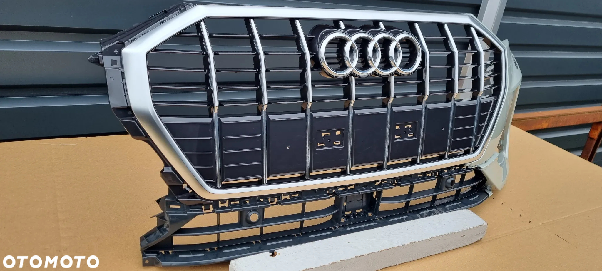 Audi Q3 S-LINE 83A 2018- zderzak przód oryginał MC266 - 7