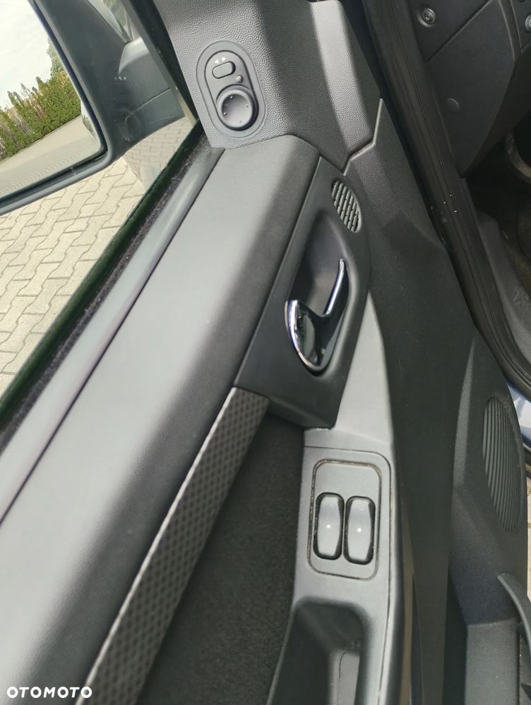Opel Meriva 1.6 16V - 16