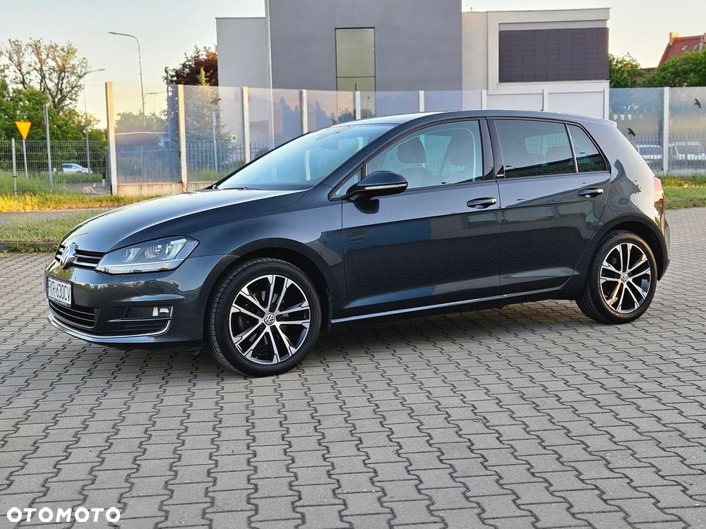 Volkswagen Golf 1.4 TSI BMT Comfortline - 16