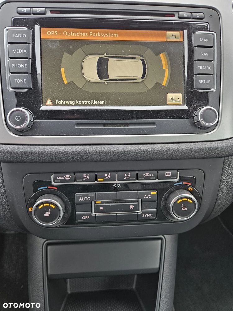 Volkswagen Tiguan - 13