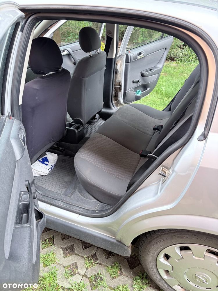 Opel Astra 1.4 - 13