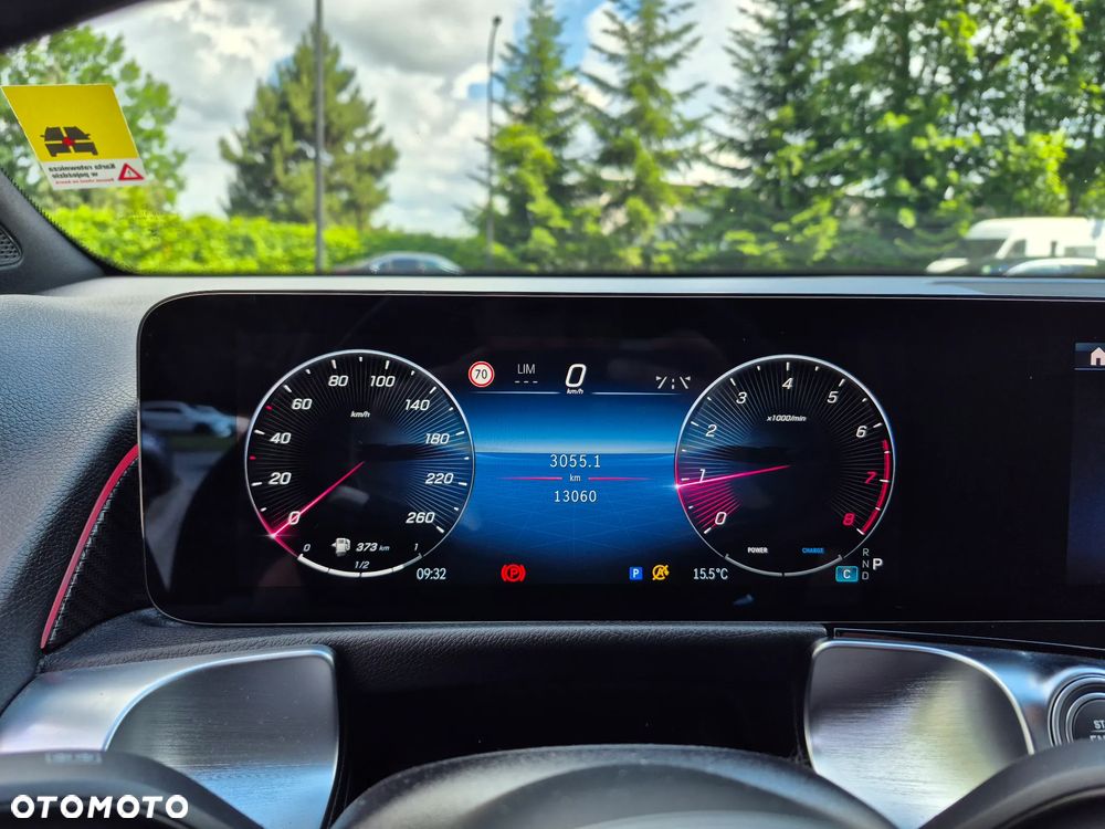 Mercedes-Benz GLB 200 AMG Line 7G-DCT - 19