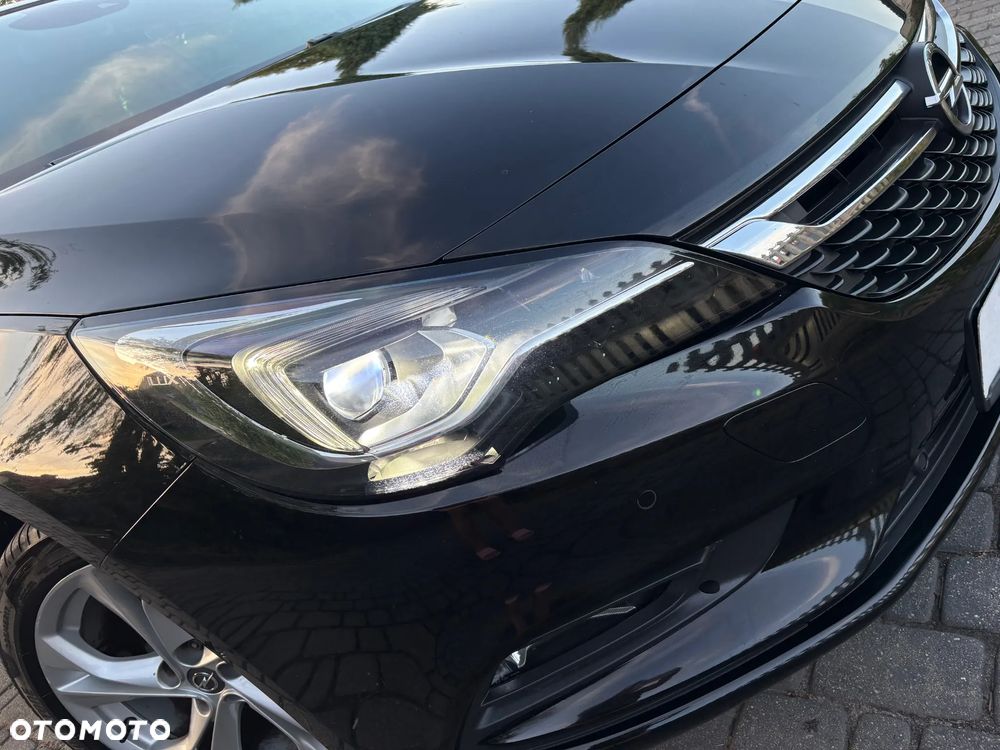 Opel Astra 1.4 Turbo Business - 39