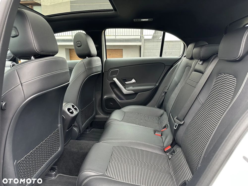 Mercedes-Benz Klasa A 250 Progressive 7G-DCT - 22