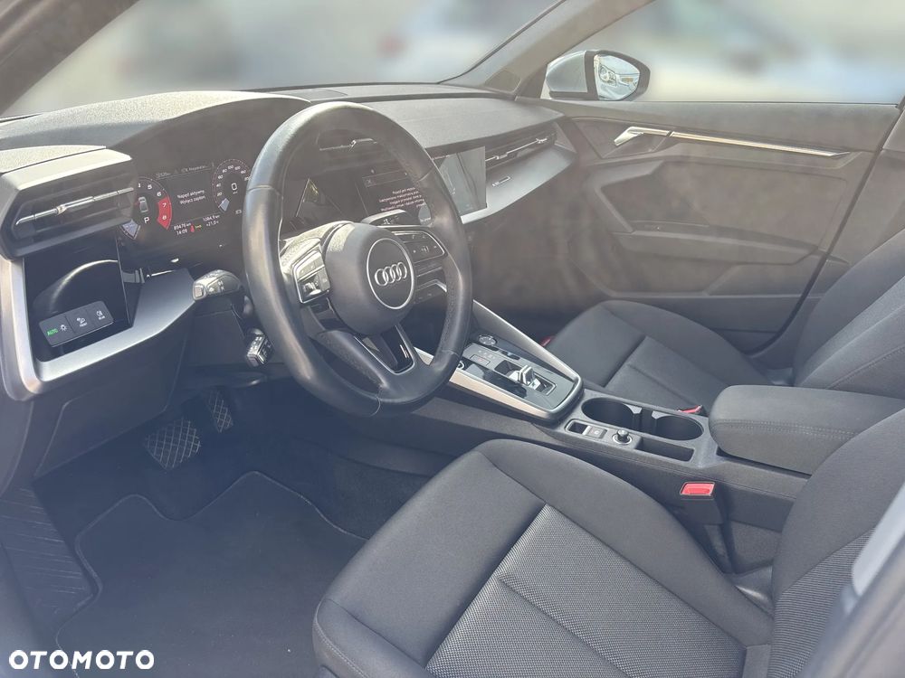 Audi A3 Limousine 35 TFSI mHEV S tronic - 10