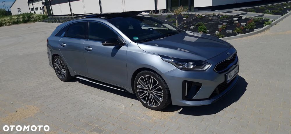Kia ProCeed 1.6 CRDi GT Line DCT - 22