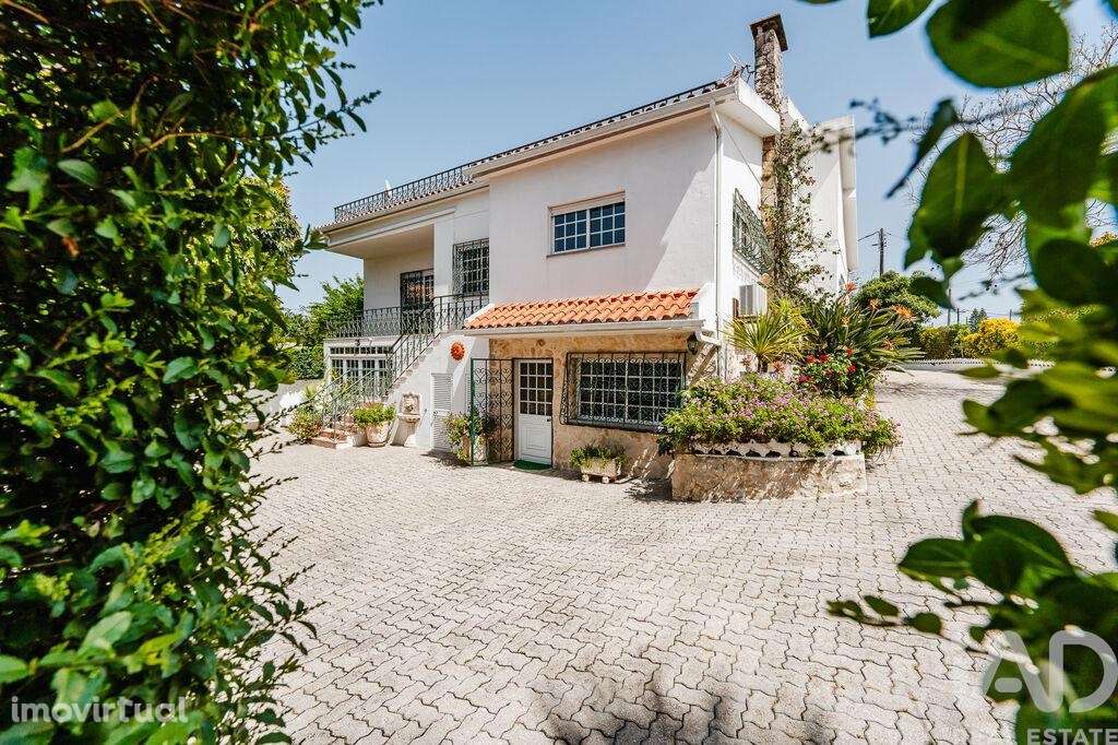 Casa / Villa T8 em Amora de 458 m2 - Grande imagem: 3/40