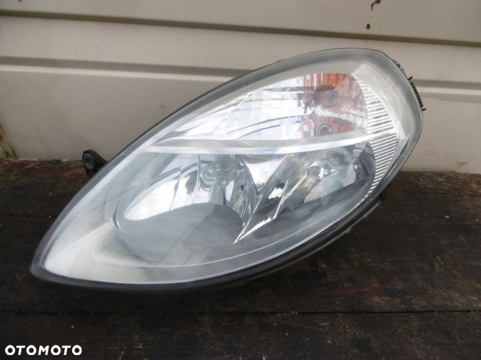 Lampa lewa Lancia YPSILON HELLA EUROPA - 1
